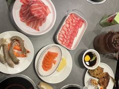 -遇上西雅图多融合海鲜自助餐厅(中房金谊广场店)