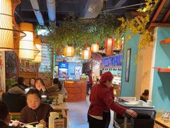-偶屋里钵少爷(时代广场店)