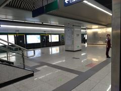 -马鹦路(地铁站)