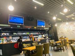 -汽车博物馆主题餐厅