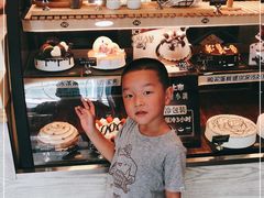 -DQ·蛋糕·冰淇淋(大宁国际商业广场店)