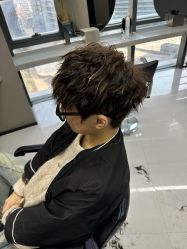 -宫铭烫发染发接发店