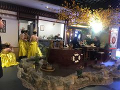 -小天鹅火锅·一线江景洪鼎旗舰店(洪崖洞店)