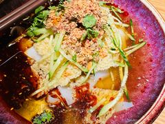 -纳鲁孜·新疆特色餐厅(上海悦荟广场店)