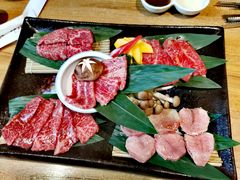 炼瓦家烤肉拼盘-炼火烤肉店