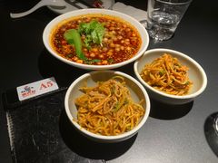 -麻六记(凤凰汇店)