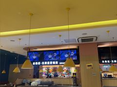 -小鱼小牛(世欧广场店)