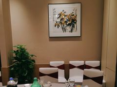 -泓历皇朝酒店(东亭店)