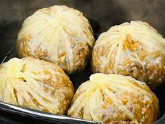 芝士咸蛋黄烧卖-217笋干馄饨