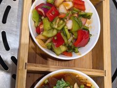 -船梆煮•蒸汽海鲜·炉火烤肉(五四广场店)