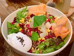 -FLOVIE FLORIST CAFE