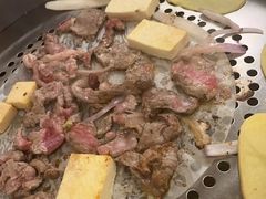 -陈叉子钢盆烤肉(中原万达店)