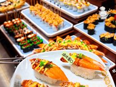 -金滏山·烤肉海鲜火锅自助(襄阳万达店)