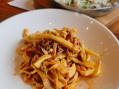 -侬佳蒸菜馆(听潮店)