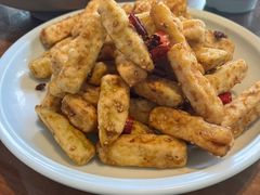 -95号酱骨·一块豆腐(展春园西路店)