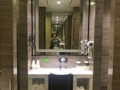 -珠海棕泉水疗酒店(拱北口岸高铁站店)
