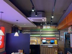 -管氏翅吧(护国寺店)