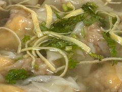 咸蛋黄皮蛋馄炖-海平馄饨(逍遥二路店)