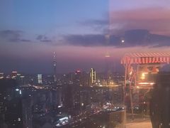 -唐拉雅秀酒店-西锦汇空中BBQ·思创餐厅