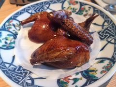 脆皮乳鸽-新荣记(西溪湿地店)