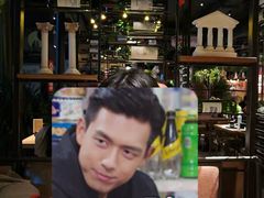 -临界音乐酒馆·小龙虾·江湖菜(华熙LIVE·鱼洞店)