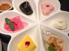 甜品总汇-赠李白·如诗的川味(余杭万达广场店)