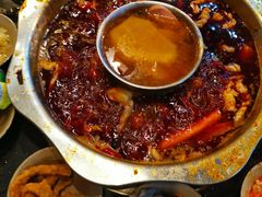 -星鸿社重庆老火锅(燃灯寺分店)