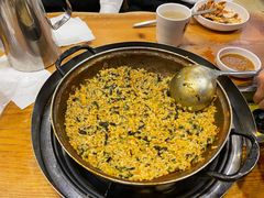 营养炒饭-喇喇排骨火锅·传统韩式脊骨汤(望京西园总店)