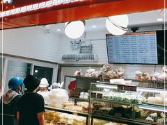 门面-白玉兰食品(甜云店)