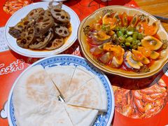 -李双猪·小龙虾·烧烤·羊肉煲(乐山店)