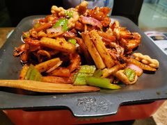 炭火干锅虾+鱿鱼须-炭舍干锅·烤鱼(扬名广场店)