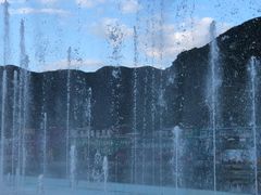 -百里峡七彩艺术小镇