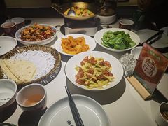 -湘西小馆(滨河路店)