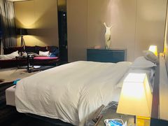 -广州天河希尔顿酒店