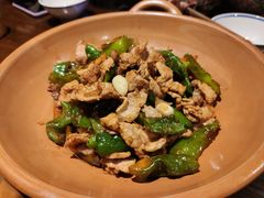 山涧小炒肉-山涧肴·泉水煮活鱼(坂田店)