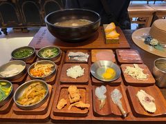 -银米·云南传统过桥米线(双廊黑金冠店)