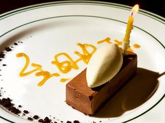 -J Prime牛排海鲜餐厅(人民广场店)