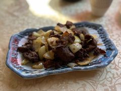 -维吾尔餐厅(宜山路店)