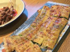 -喝丢一只鞋海鲜烧烤·海肠捞饭(市场店)