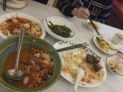-汗腾格里·风味餐厅(新疆驻京办店)