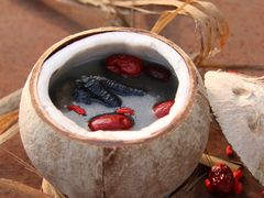 原只椰皇乌鸡汤-廣味潮鲜·一品潮滋味(五道口店)