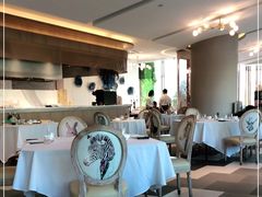 大堂-世博源公馆·本帮融合菜·主题包厢·江景餐厅