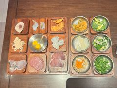 -银米·云南传统过桥米线(双廊黑金冠店)