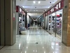 -百荣世贸商城
