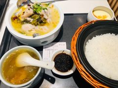 金汤酸菜鱼饭-谷田稻香·砂锅菜(汇暻广场店)