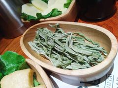 -独食火锅·半米屋台(直营总店)