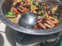 -绿草地·湘菜(酃湖师院店)