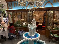 -秘密旅行Bonjour(黑金冠 江南西店)