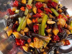 -辛香味烧鱼馆·非遗技艺·排骨红烧肉(光谷医药园店)