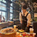 男模烤肉尊嘟有点东西